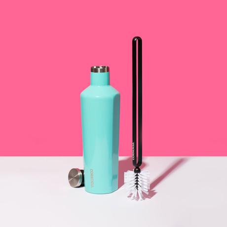 bottle-brush-o4 accessories_bottlebrush_lifestyle.jpg