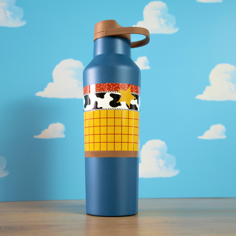 toy-story-sport-canteen-k1 50f41b5cb358--PDP-WOODY.png