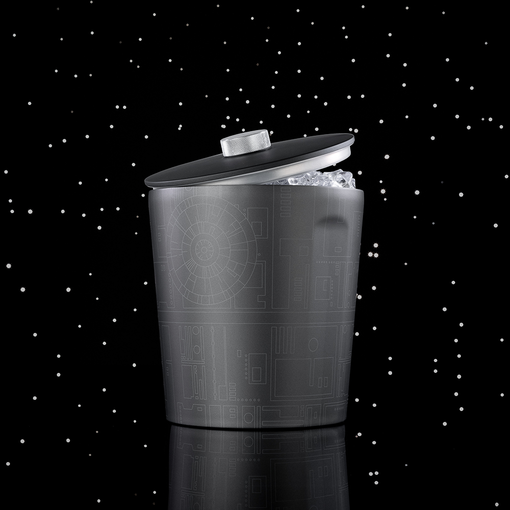 star-warstm-ice-bucket-y5 DS-Lifestyle.png