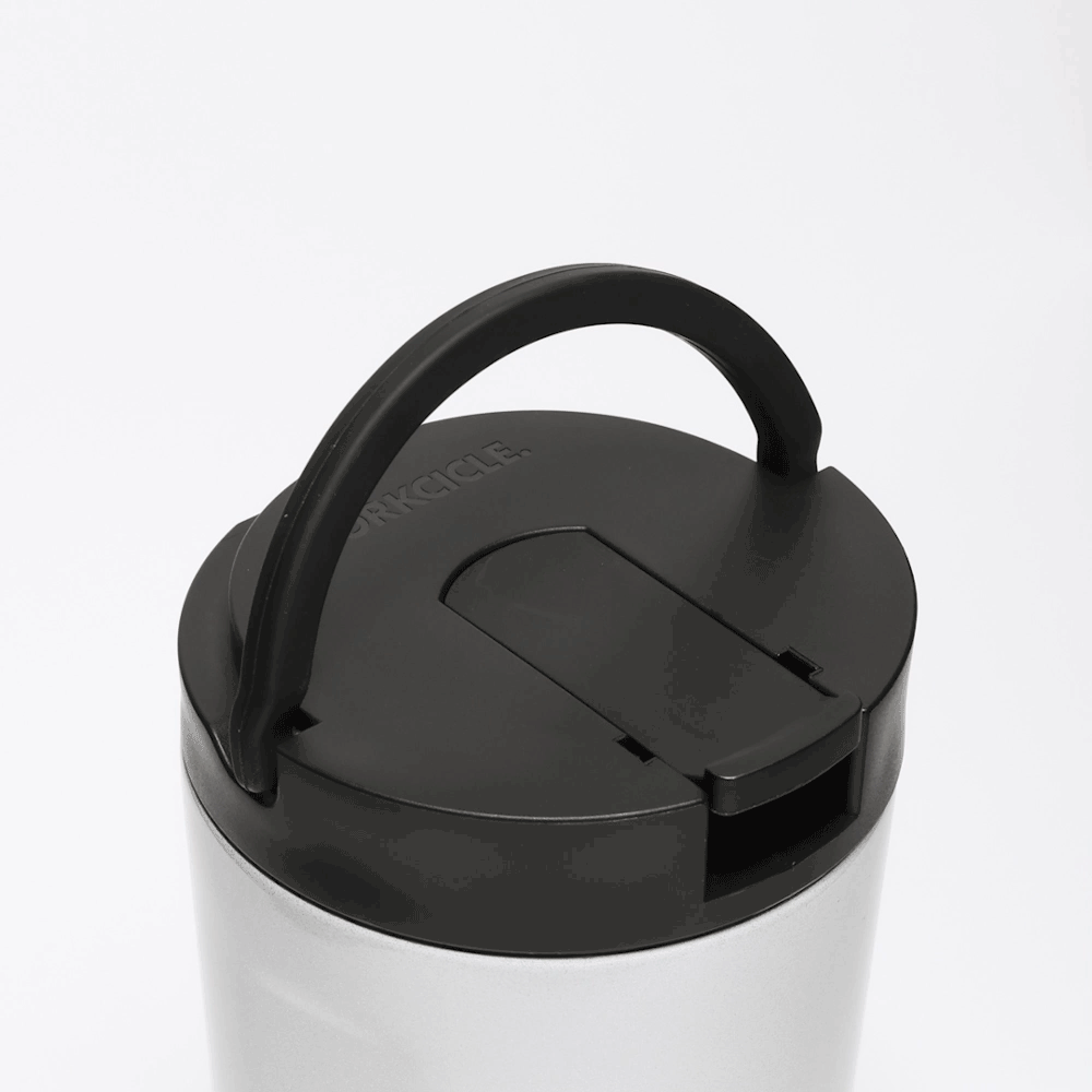 disney-kids-cup-j4 Kids_Cup_28_0906b7b6-4acf-4cb6-8c0d-d15f57c40b85.gif